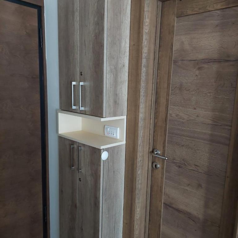 Apartmani Borovi Divčibare - Apartman s 1 Spavaćom Sobom i Balkonom - 9