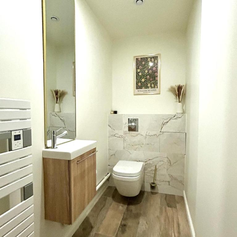 Apartment - 85 sqm - Grenelle - 8p - Appartement - 7