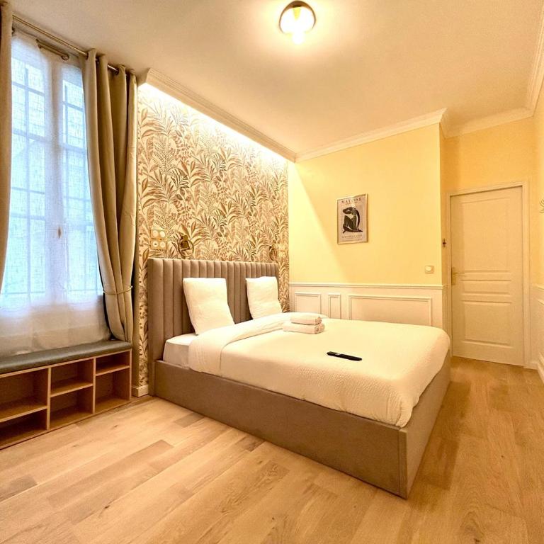 Apartment - 85 sqm - Grenelle - 8p - Appartement - 12
