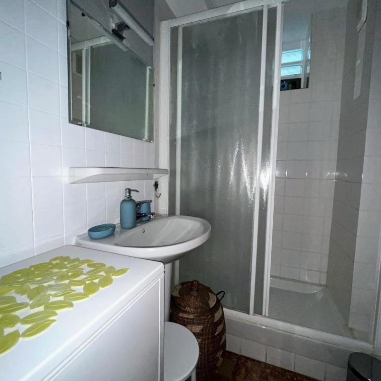 T2 à 200m de la plage avec parking, animaux admis - FR-1-309-474 - Appartement - 11