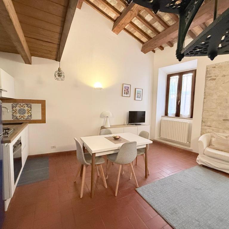 S318 - Sirolo, meraviglioso trilocale in palazzo storico - Two-Bedroom Apartment - 6