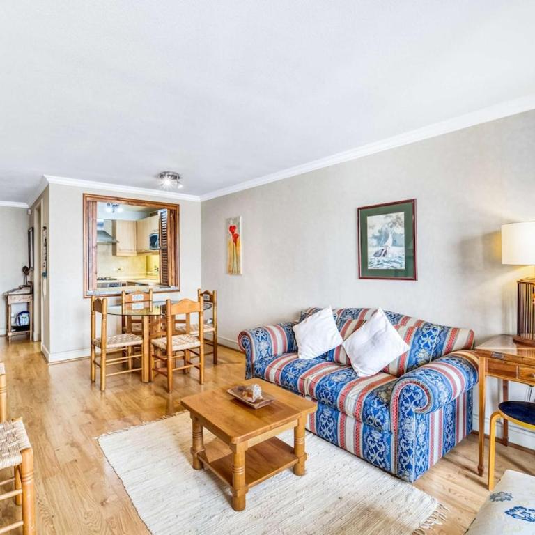 Los Lilenes Beach With Ocean View near Club de Yates - Two-Bedroom Apartment - 5