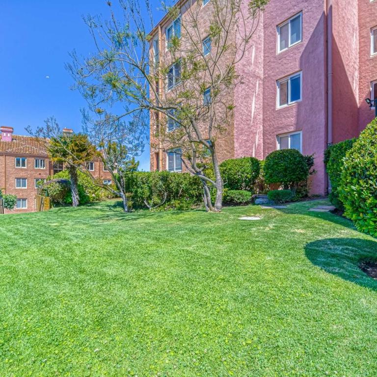 Los Lilenes Beach With Ocean View near Club de Yates - Two-Bedroom Apartment - 8