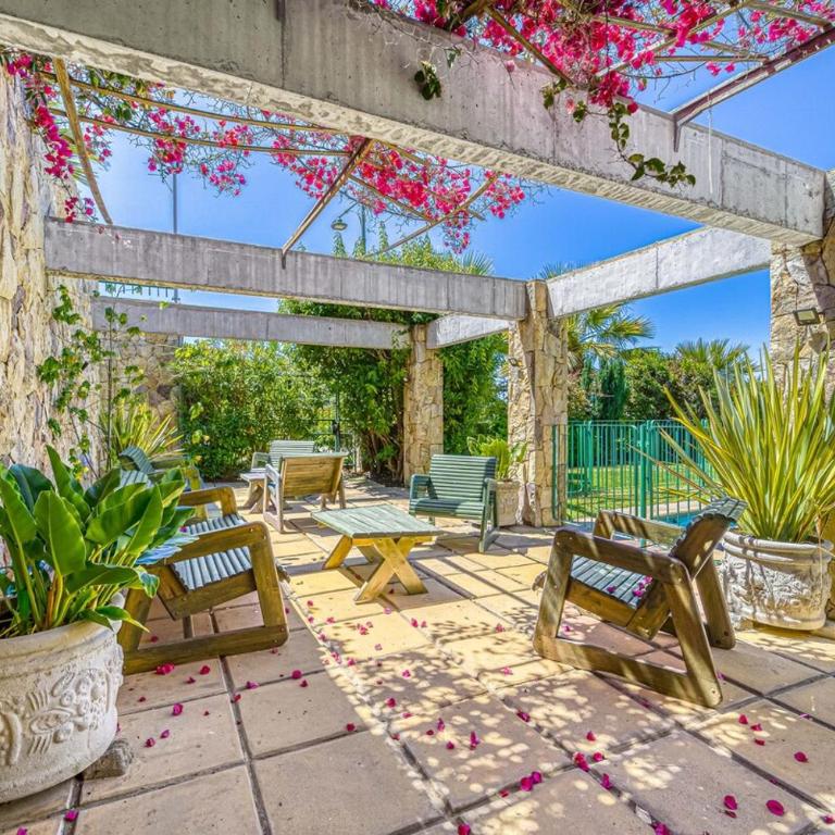 Los Lilenes Beach With Ocean View near Club de Yates - Two-Bedroom Apartment - 15