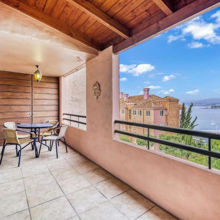 Los Lilenes Beach With Ocean View near Club de Yates - Two-Bedroom Apartment - 18