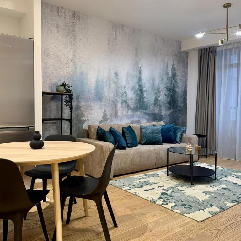 Crown Apartments - BW Aurora - One-Bedroom Apartment - 1