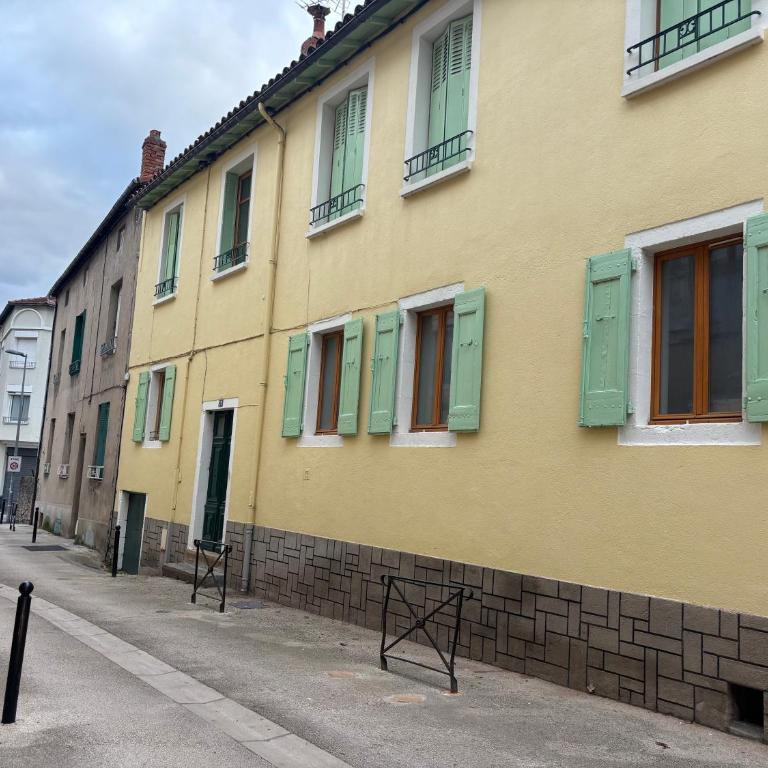 le Canopée 3 pers appart F1 terrasse fibre centre-ville - Appartement 1 Chambre - 17