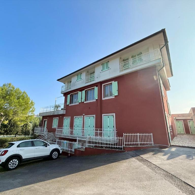 S008 - Sirolo, nuovo trilocale con terrazzo panoramico - Appartamento con 2 Camere da Letto - 11