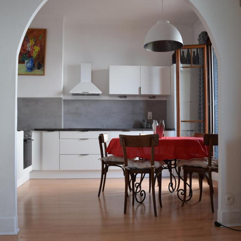 Bel appartement à Évian-les-Bains, animaux admis - FR-1-498-68 - Appartamento (4 Adulti) - 8