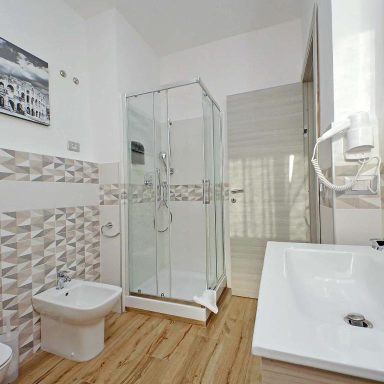 The blue room Rome - Camera Matrimoniale con Bagno Privato - 8
