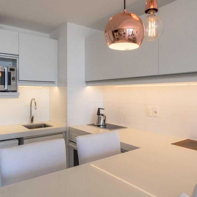 Encantador apartamento con hemosa vista al puerto - One-Bedroom Apartment - 7