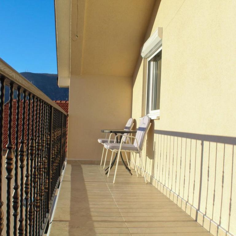 Horizont 3-Bedroom Apartment with City View & Private Parking - Three-Bedroom Apartment - 19