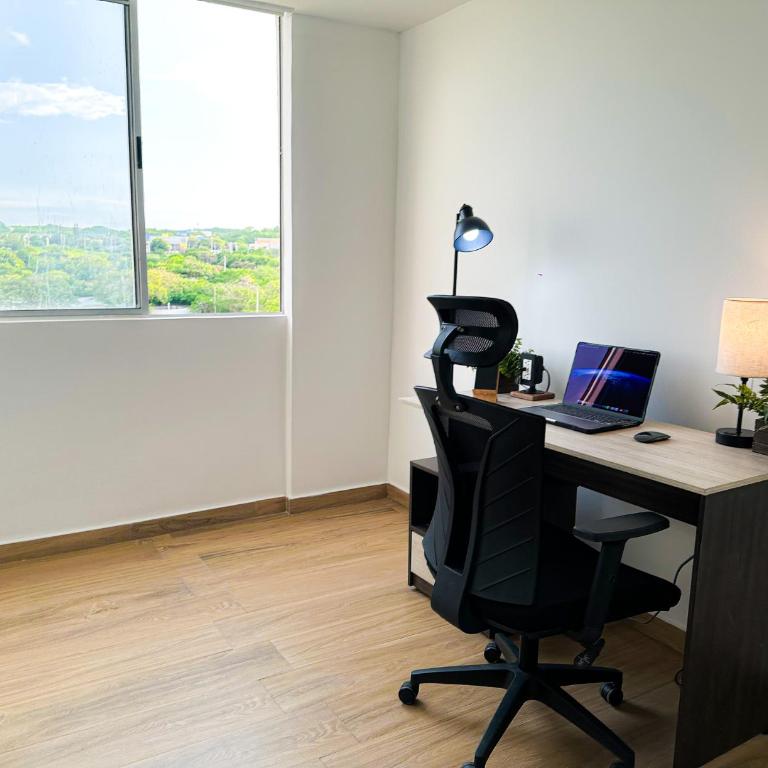 Vista 8 - Moderno con vista a la ciudad y estudio - Apartamento de 2 dormitorios - 18