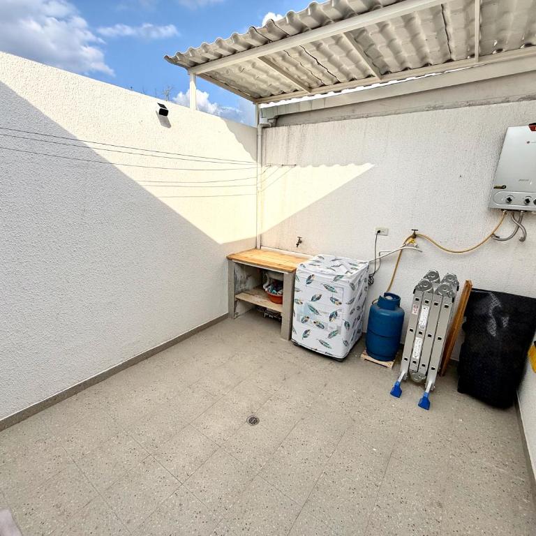 Ideal para familia de 5 - Three-Bedroom House - 9