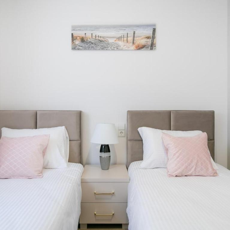 Sea view, pool, AC, 3 bedrooms, 150m beach - Apartamento - 10
