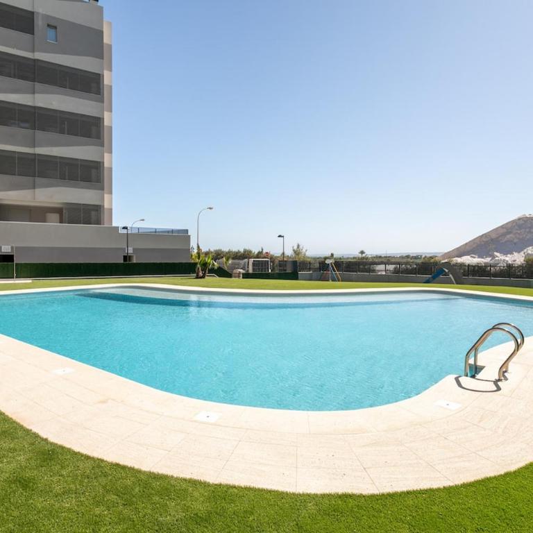 Sea view, pool, AC, 3 bedrooms, 150m beach - Apartamento - 13
