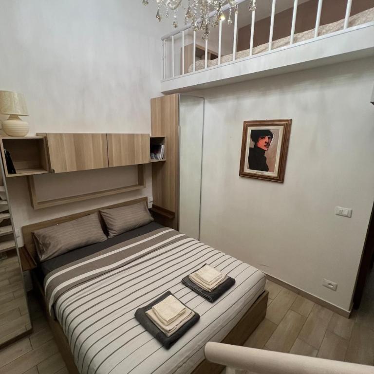 Modern apartment with two terraces in the city center - One-Bedroom Apartment - 16