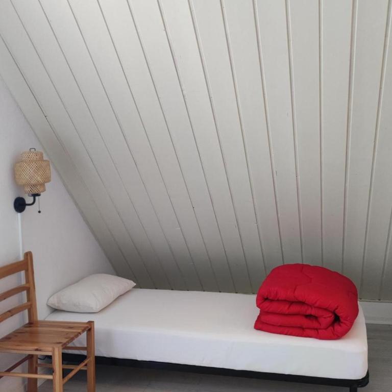 Chalet Mitoyen 7p avec Piscine, Sauna, Parking Gratuit et Proche Commerces - FR-1-863-8 - Chalet (7 Adults) - 5