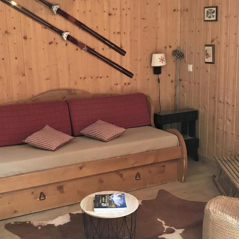 Chalet mitoyen rénové 3 pièces, 7 pers, terrasse, parking, animaux admis - FR-1-863-10 - Chalet (7 Erwachsene) - 1