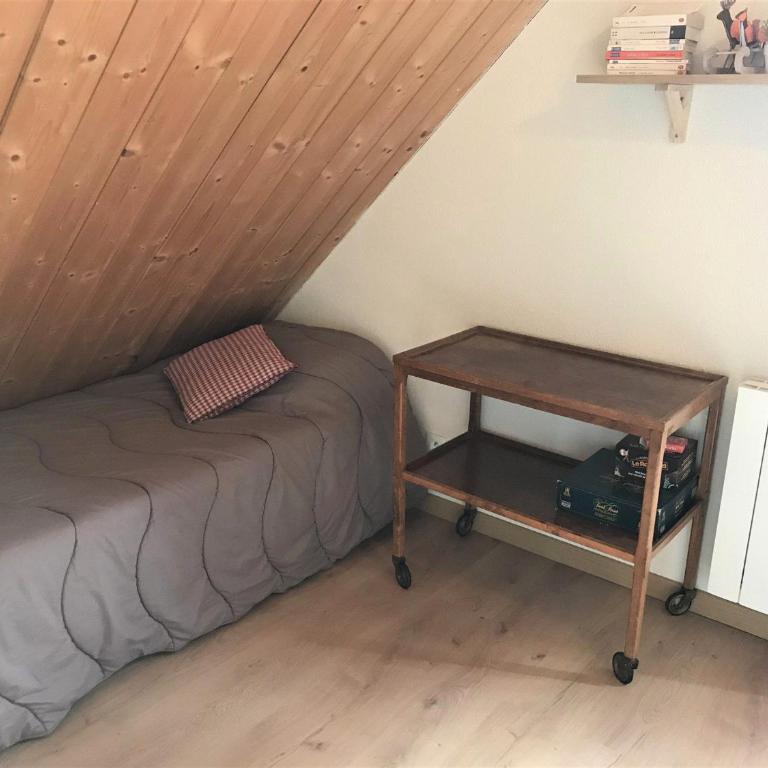 Chalet mitoyen rénové 3 pièces, 7 pers, terrasse, parking, animaux admis - FR-1-863-10 - Chalet (7 Erwachsene) - 7