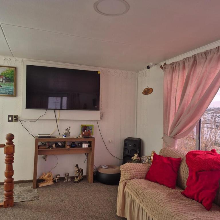 Tu hogar en la Patagonia - Three-Bedroom Apartment - 1