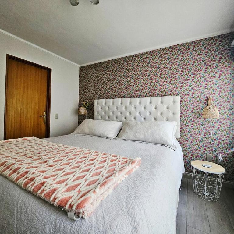 Departamento a pasos del portal, sector Alemania - Three-Bedroom Apartment with Balcony - 9