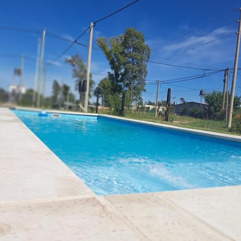Cabaña para 4 personas a estrenar con piscina en Concepción del Uruguay Entre ríos - Casa con 1 dormitorio - 11