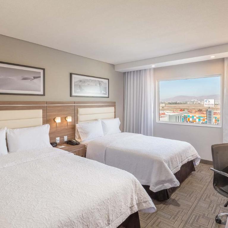 Hampton Inn By Hilton Tijuana - Double Room with Two Double Beds - Non-Smoking - 5