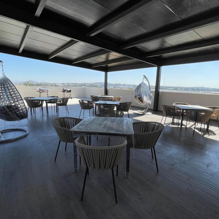 Apartment near Zona Real Zapopan - Two-Bedroom Apartment with View - 23