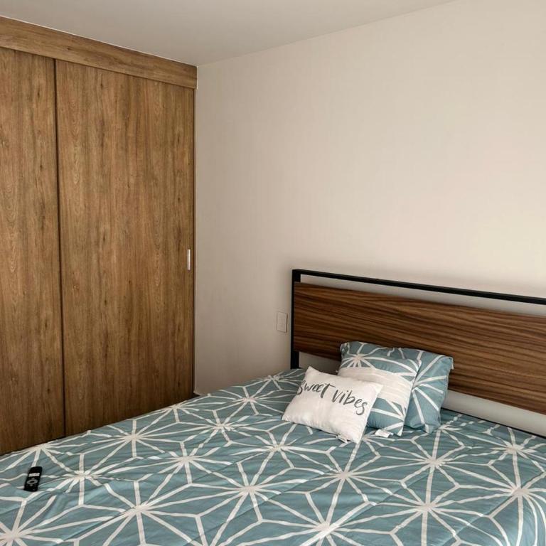 Apartment near Zona Real Zapopan - Two-Bedroom Apartment with View - 32