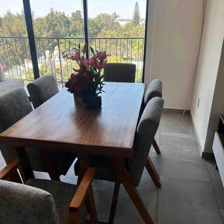 Apartment near Zona Real Zapopan - Two-Bedroom Apartment with View - 44