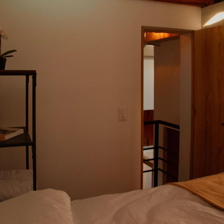 Hostal Boutique Loto de Belén - Habitación Doble Estándar con baño compartido - 22