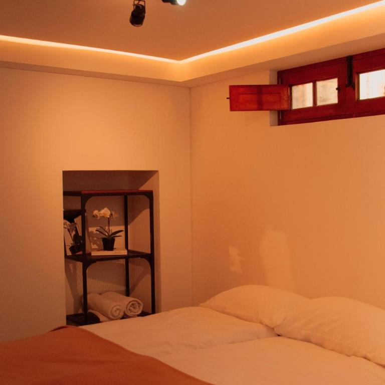 Hostal Boutique Loto de Belén - Habitación Doble Estándar con baño compartido - 23