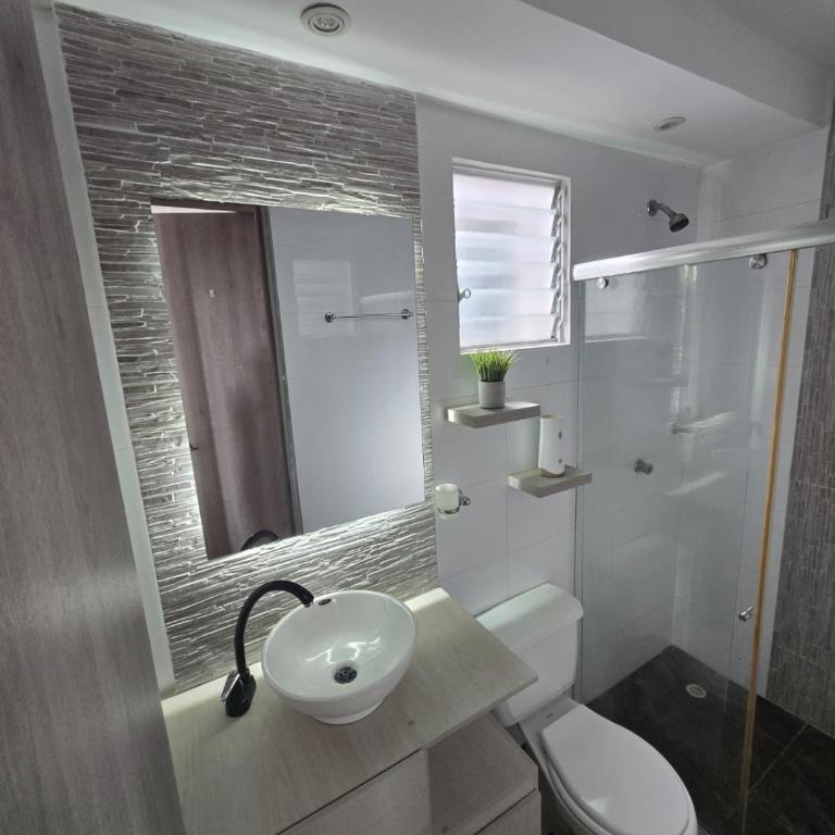 Luxury five - Two-Bedroom Apartment - 6