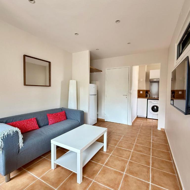 50m Plage - T2 Climatisés, Studio & Wifi - Appartement 1 Chambre - 4