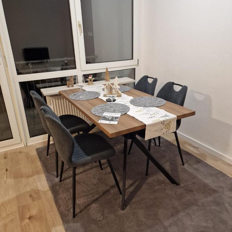 40 m2 Appartement Nürnberg Ost mit Balkon 8 Min by car to Expo Modern Stay Highspeed WLAN Quiet and Green - Apartment mit 1 Schlafzimmer - 7