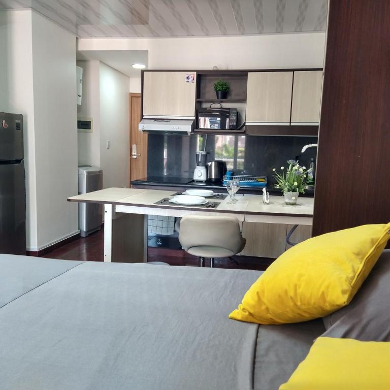 Estudio en Equipetrol - One-Bedroom Apartment - 12