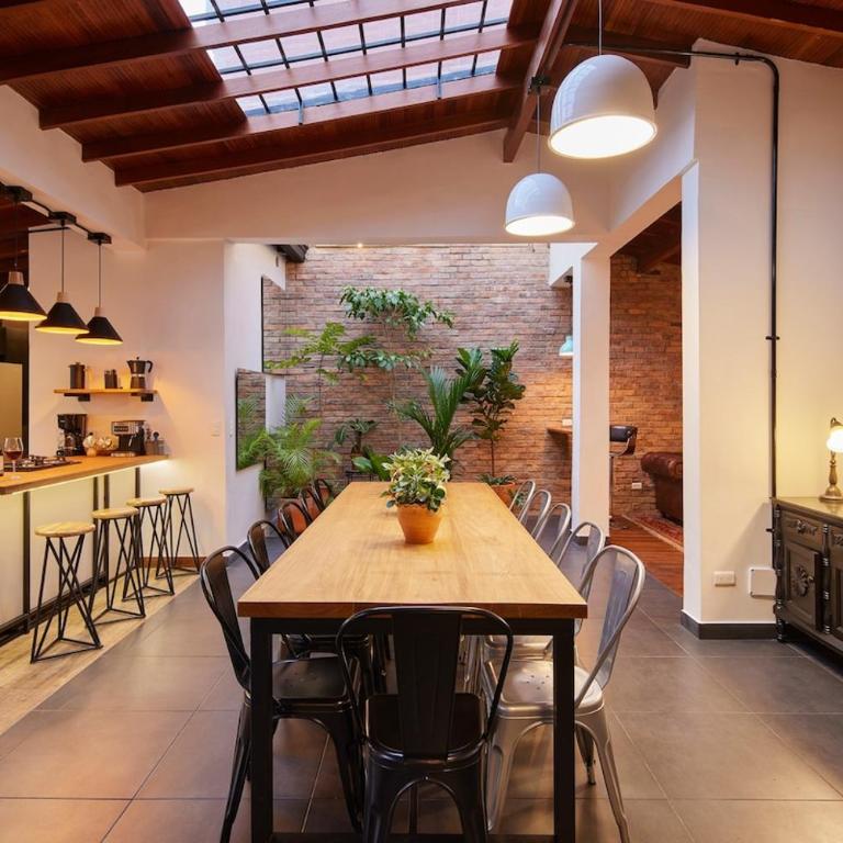 El Poblado Medellin Luxury 5BR Jacuzzi AC - Apartment - 12