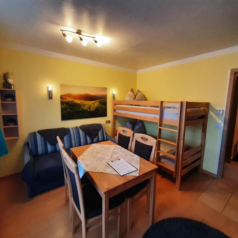 Susis Apartment Altenmarkt - Apartment mit 2 Schlafzimmern - 2