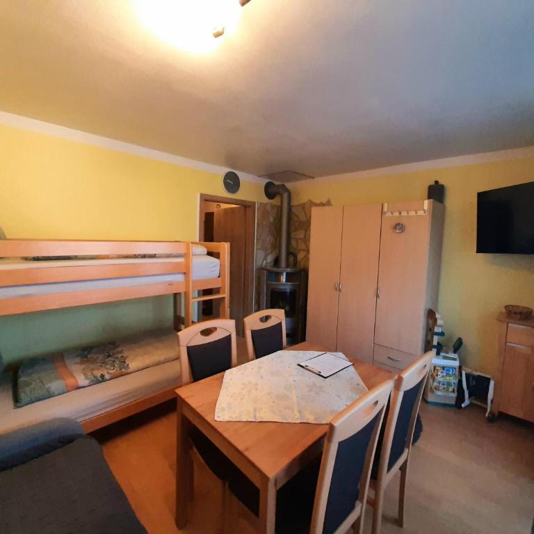 Susis Apartment Altenmarkt - Apartment mit 2 Schlafzimmern - 8
