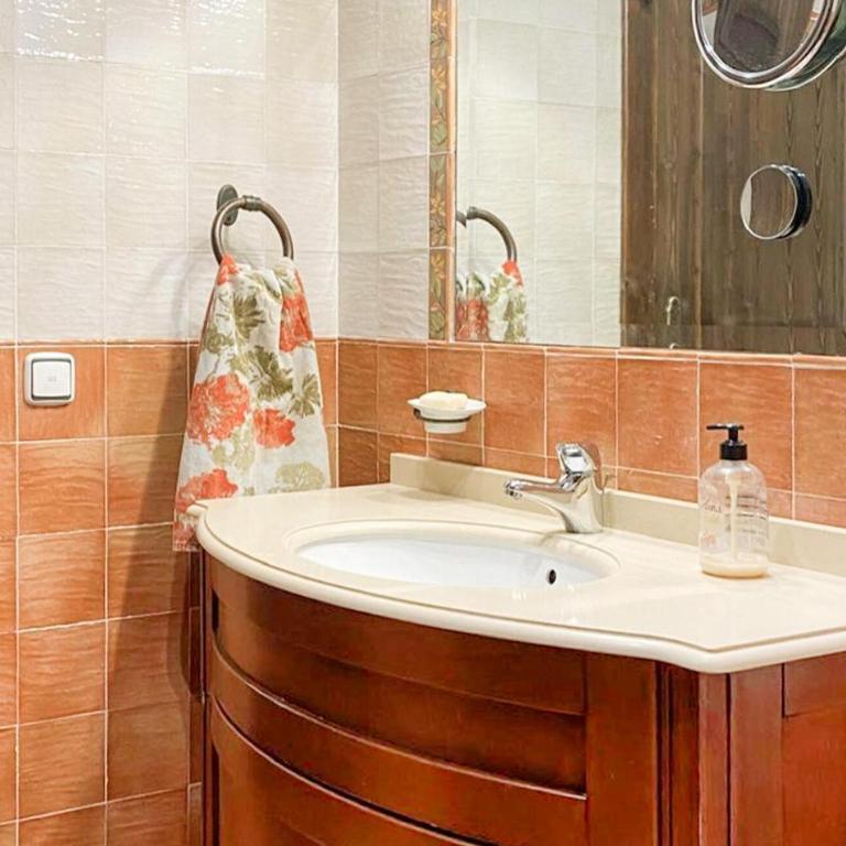 Stunning Home In Mijas - Casa Vacacional de 3 dormitorios - 12