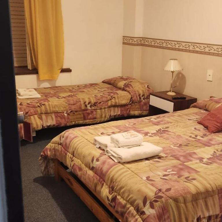 3Reyes - Triple Room - 3