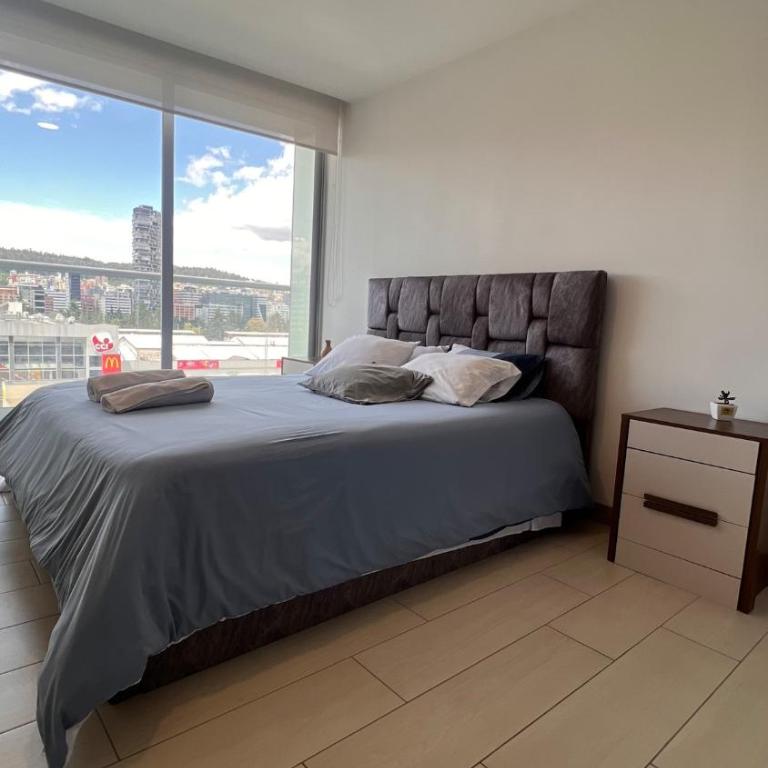 ONE, Luxury Carolina Suite - Two-Bedroom Apartment - 4