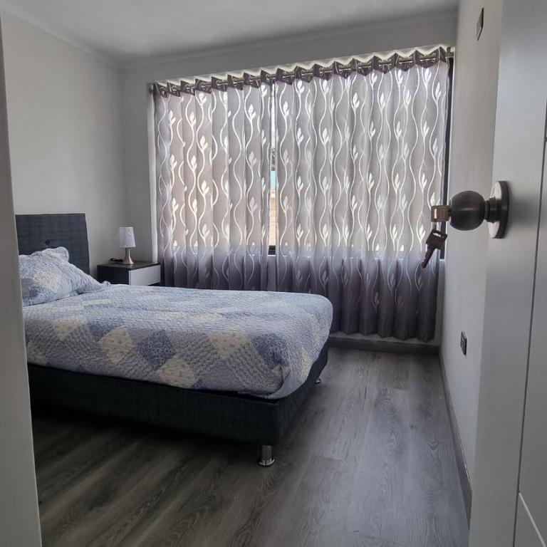 Comfortable apt in Cerro Colorado near the airport - Three-Bedroom Apartment - 13