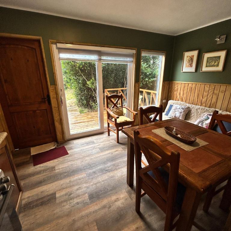 CABAÑAS Casa de Pajaritos, tu refugio en Curiñanco - One-Bedroom Apartment - 1