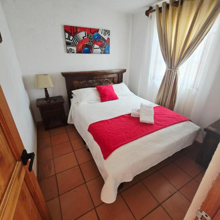 Aparta Hotel El Refugio de María - Standard Twin Room with Shared Bathroom - 1