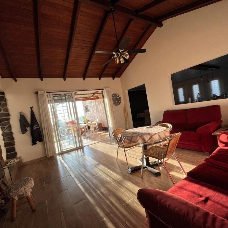 Hermosa Casa de Campo en Artigas - Chalet de 2 dormitorios - 13