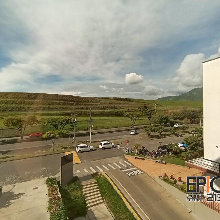 Epic Suite 213 Deluxe Airport Family 2Room 6Pax - Two-Bedroom Suite - 26