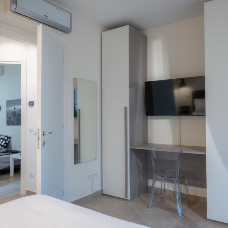 URBAN MOOD centro-mare-parcheggio gratuito-Smart self check in 24h - Appartamento con 1 Camera da Letto - 24