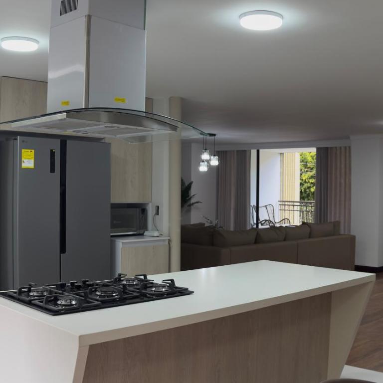 3br 240 M Ac Pool El Tesoro - Apartamento de 3 dormitorios - 90